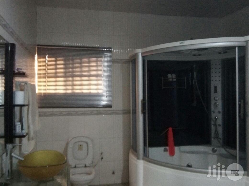 Curtain Blind Interior