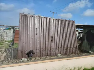 Corrugated Gates