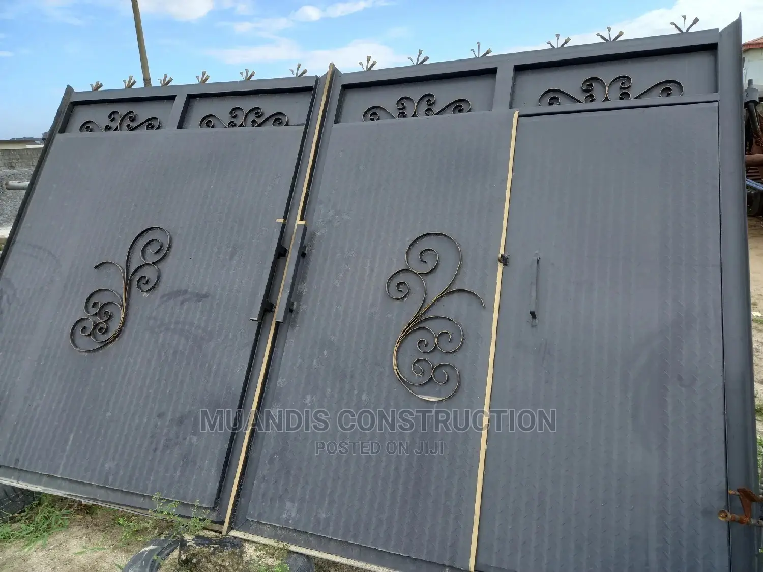 House Gates