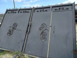 House Gates