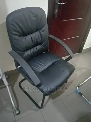 Leather Visitor Chair