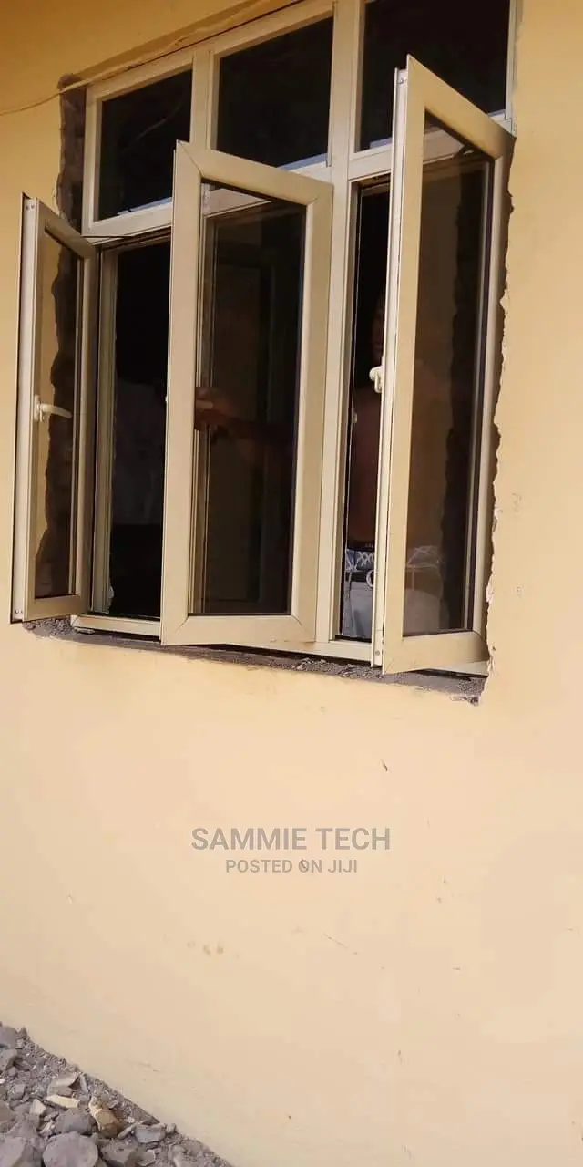 Casement Windows With Inner Net