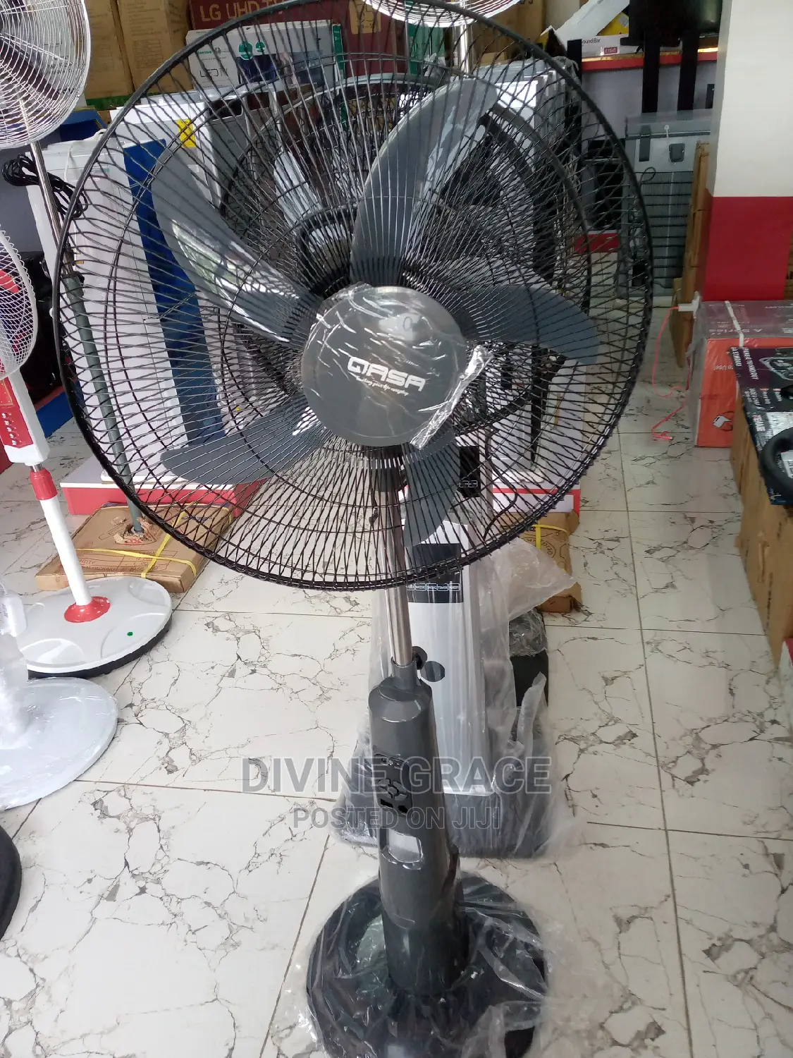 18inches Qasa Standing Rechargeable Fan