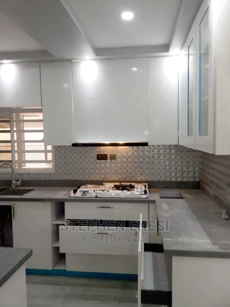 Luxury Kitchens at Best Prices
