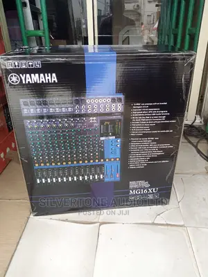 Original Yamaha 16chanel XU Mixer