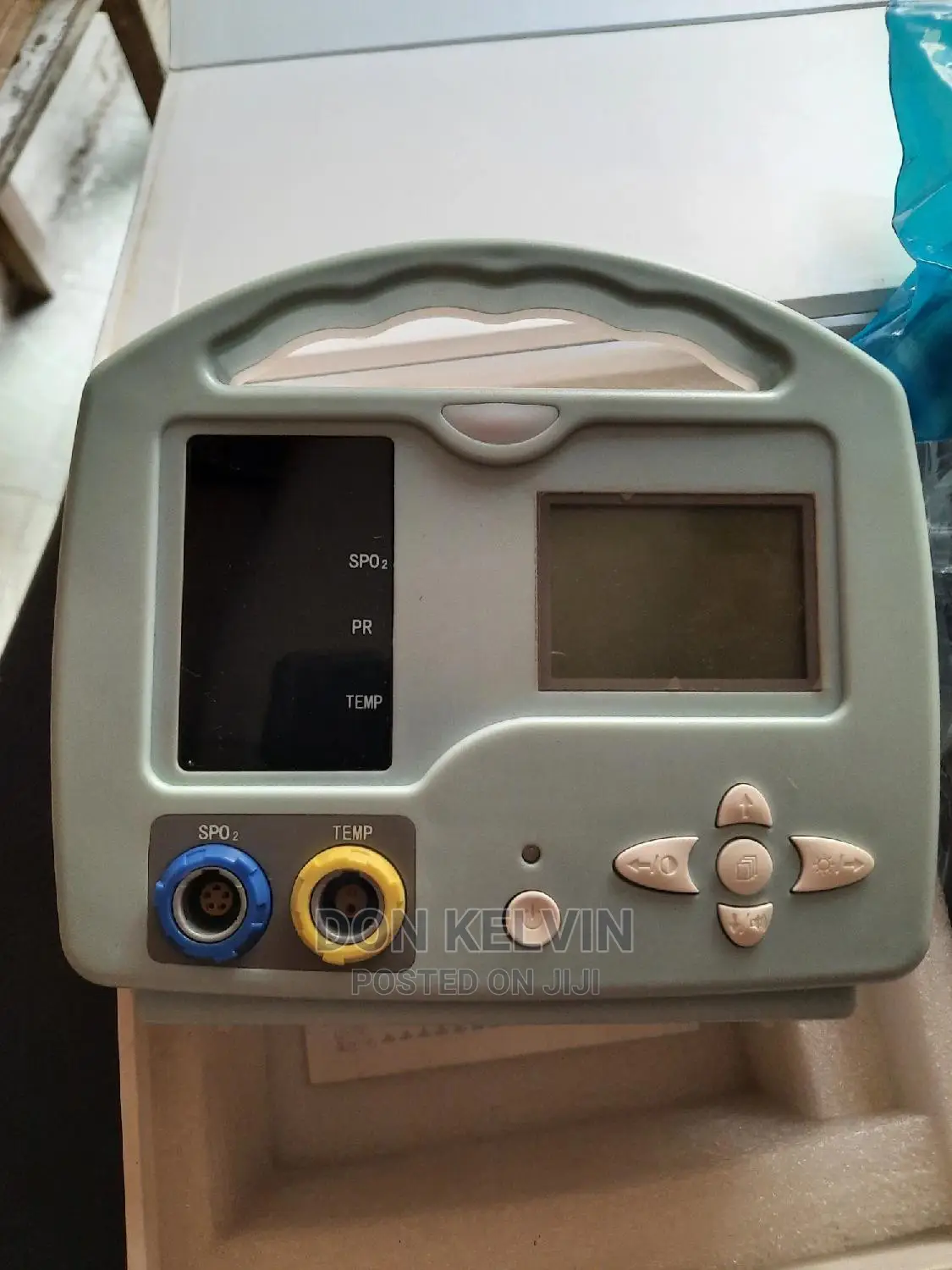 Pusle Oximeter Table Top