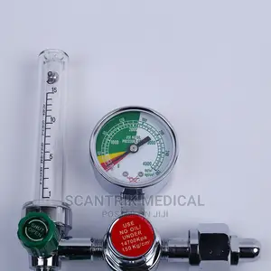 One Gauge Medical Oxygen Regulator