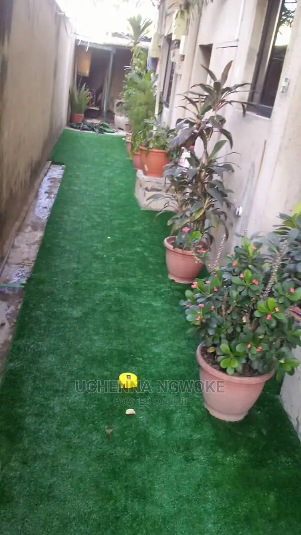 Standard Synthetic Green Grass