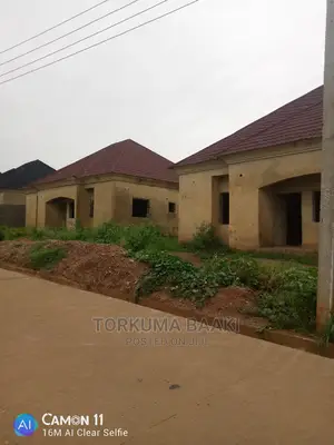 3bdrm Bungalow in Efab Verizon, Gwarinpa for sale