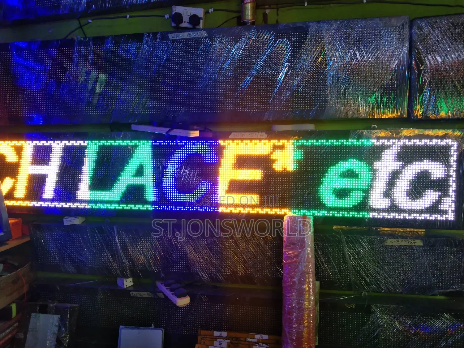 Led Digital Scrolling Signage