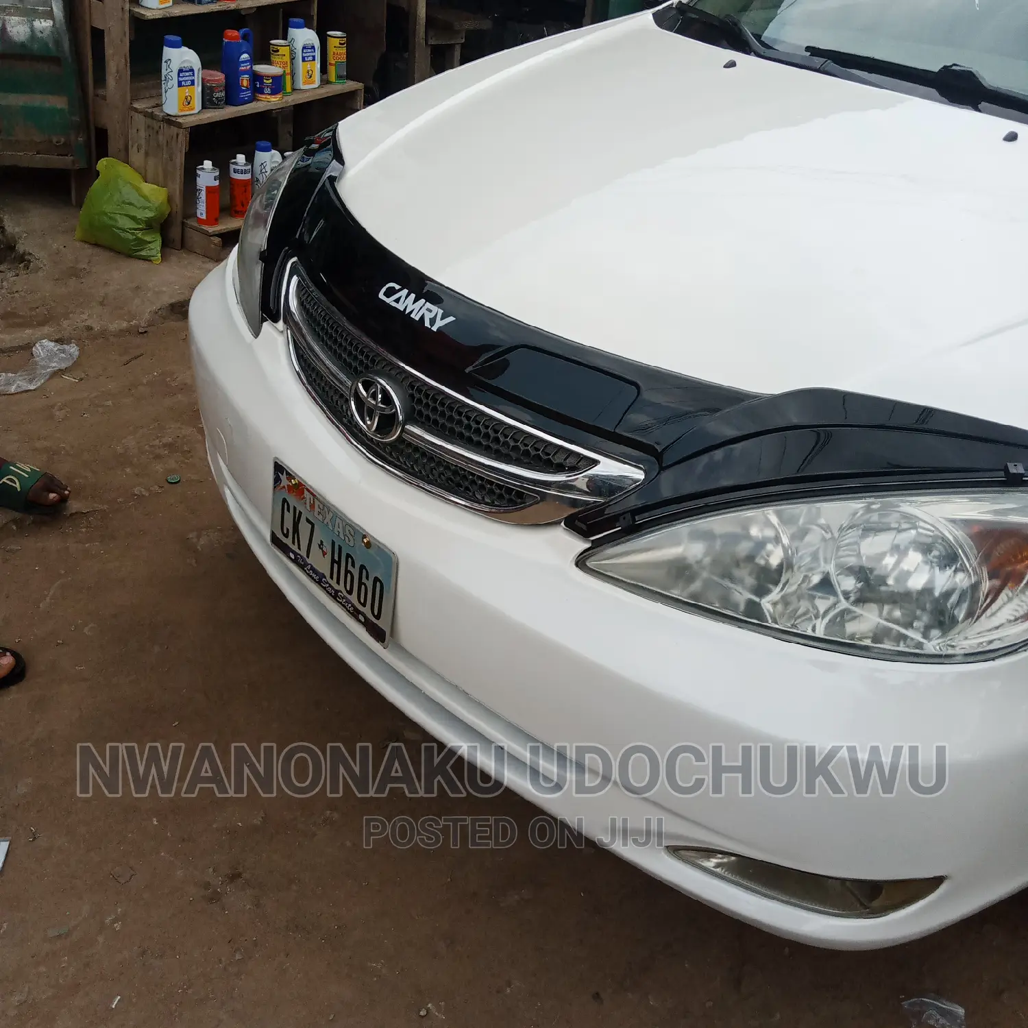 2.4 Bonnet Shade