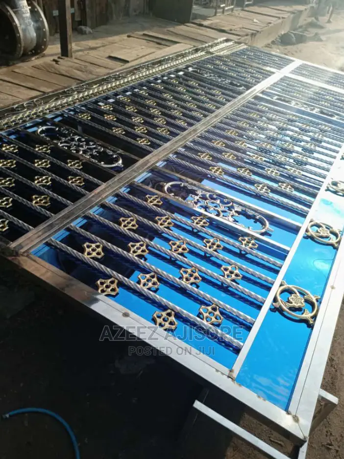 Three in 1 Colour Stainless Steel Gate
