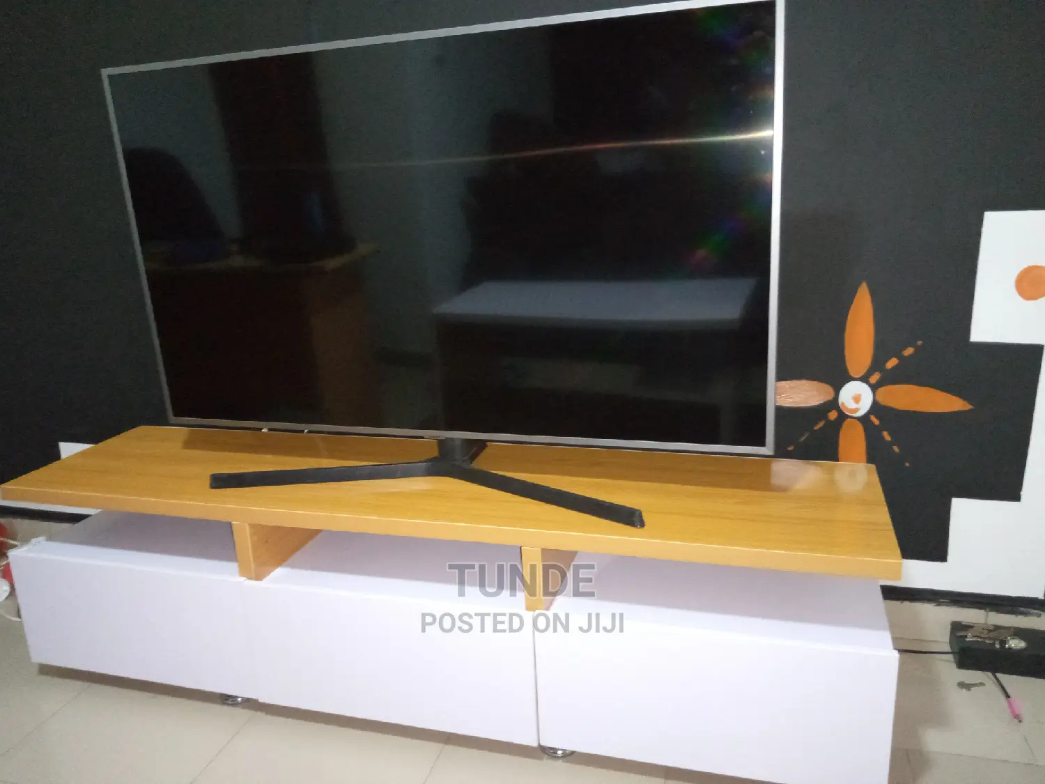 Well Finished Quality TV Stand.