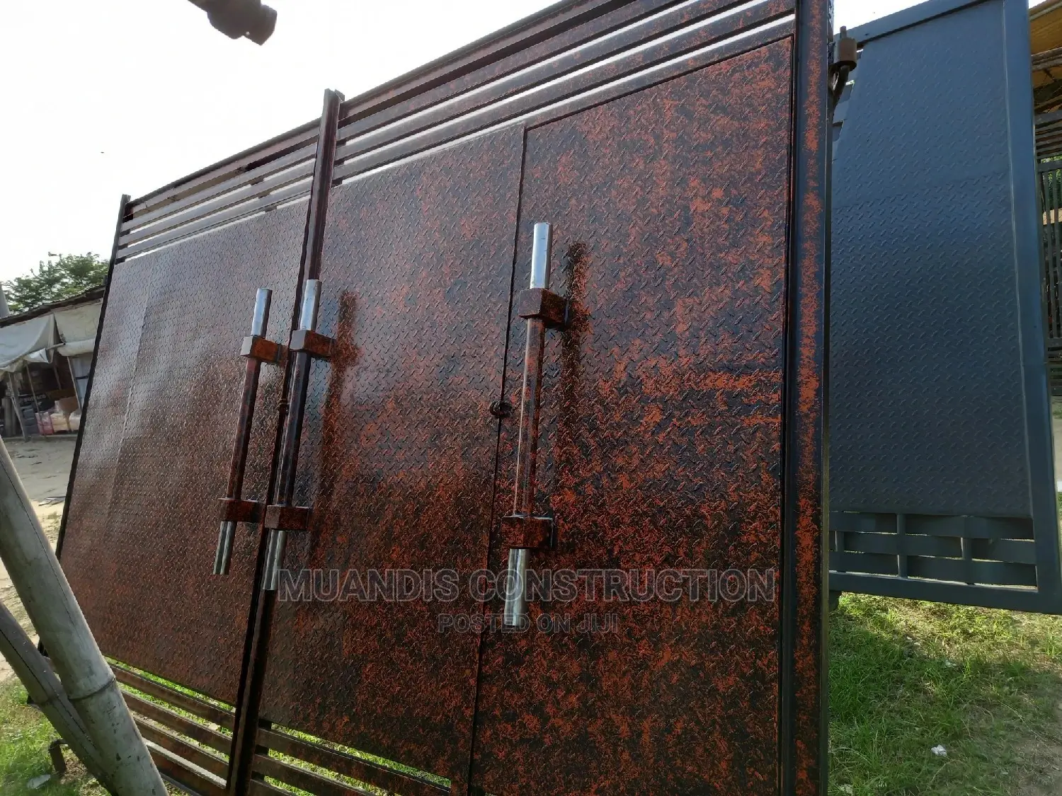 Modern Design Gate