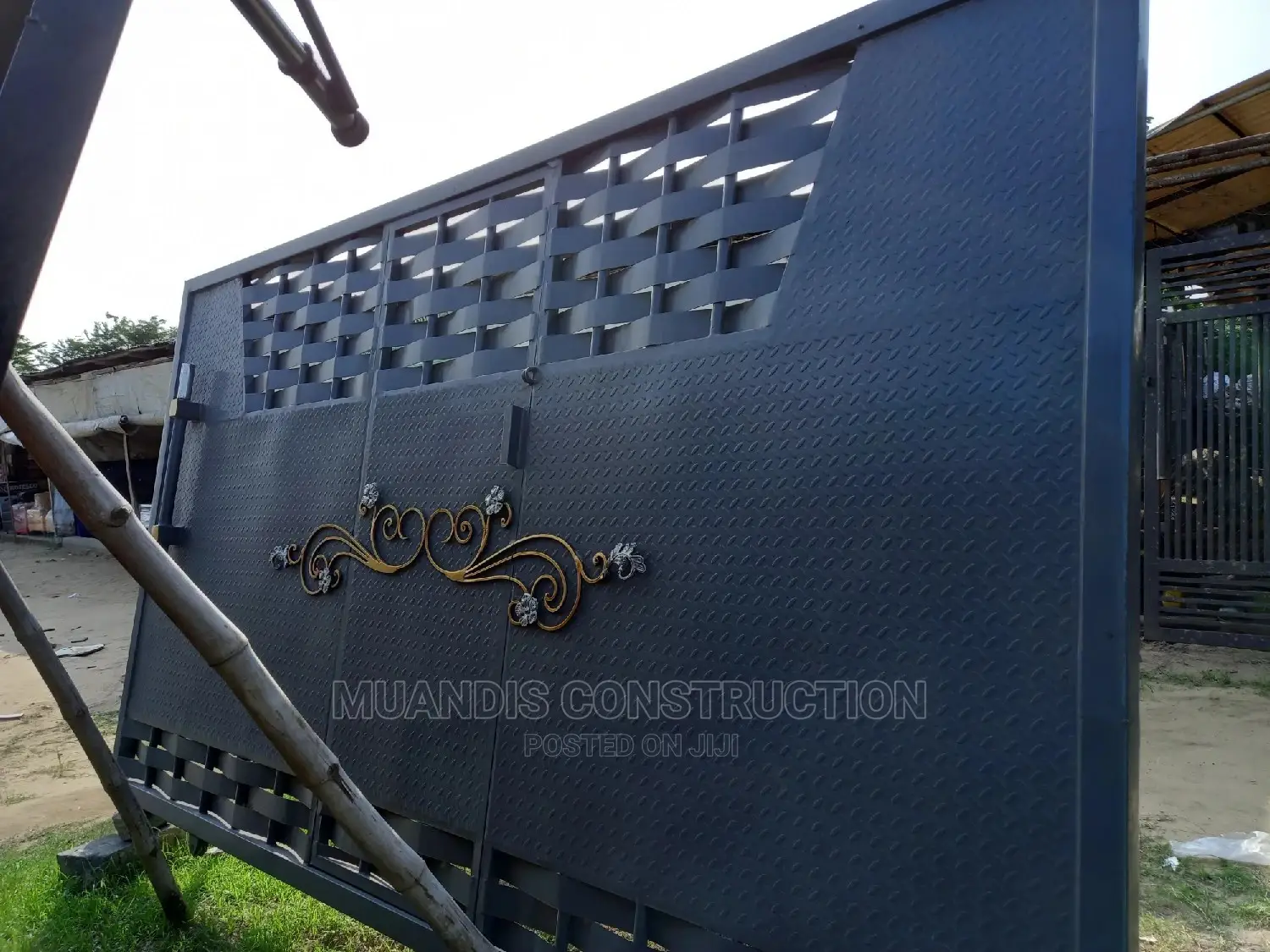 Mat Woven Gates