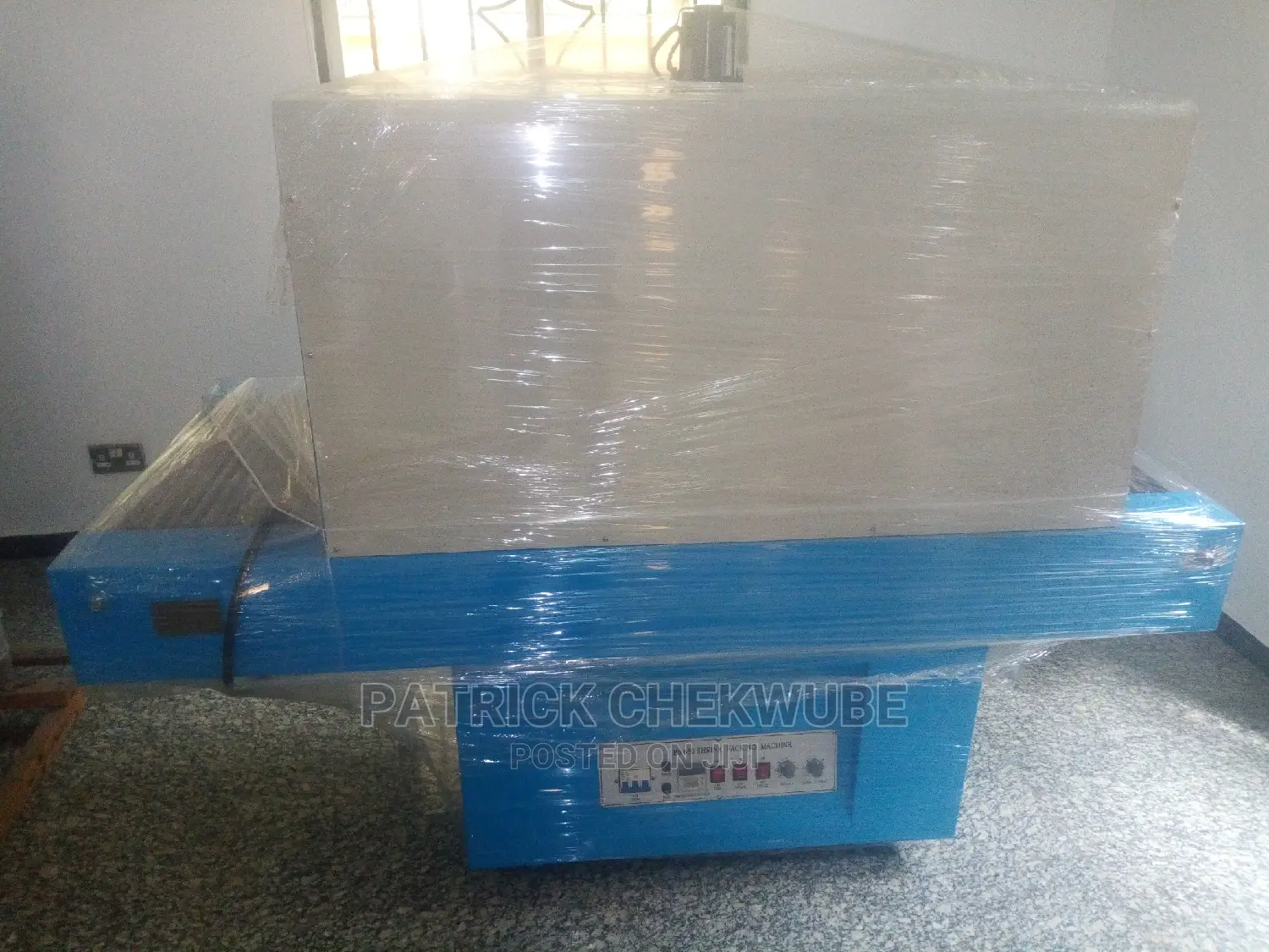 Shrink Wrapper, Water Packaging