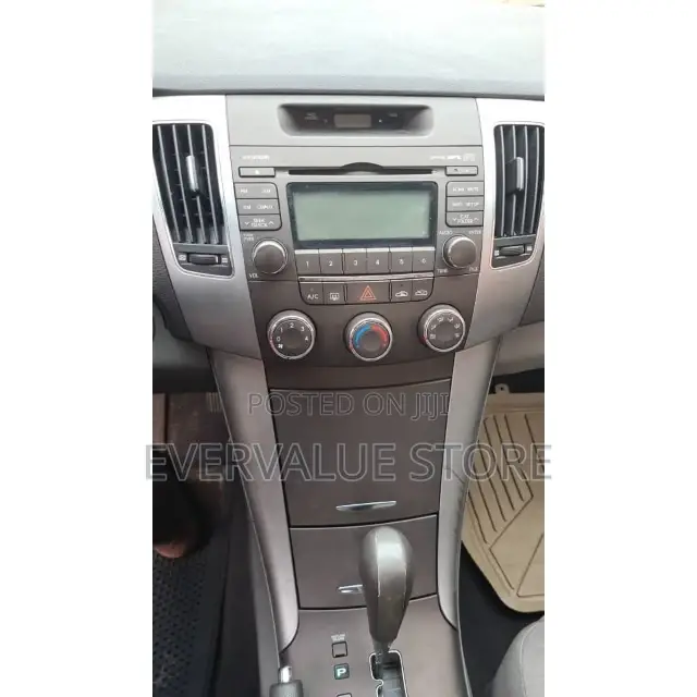 Hyundai Sonata 2009 Android Player + Reverse Camera