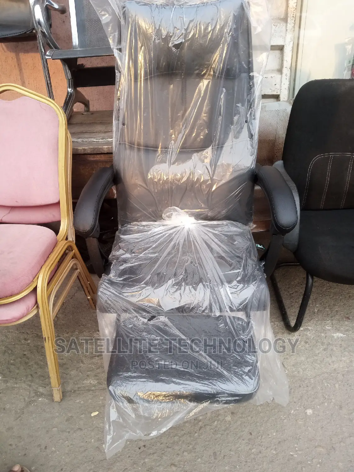 Executive Chair