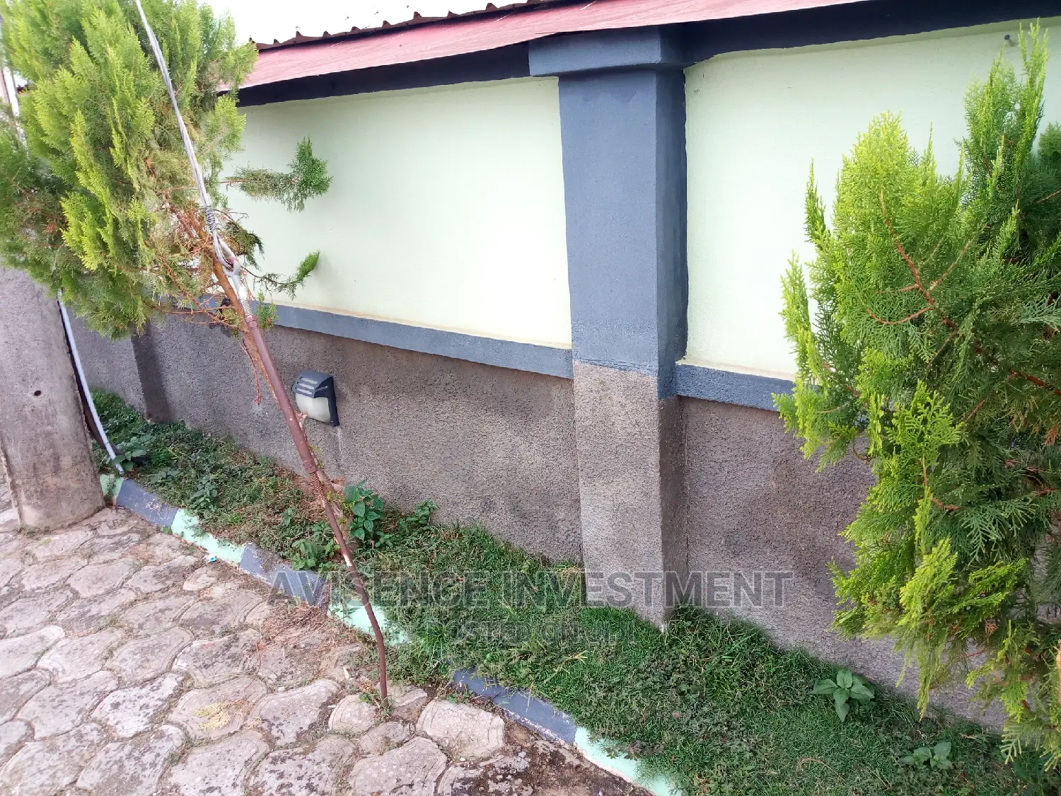 Treling Wall Treling