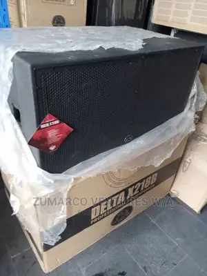 18" Sub Woofer Speaker. Delta Series. A Pair