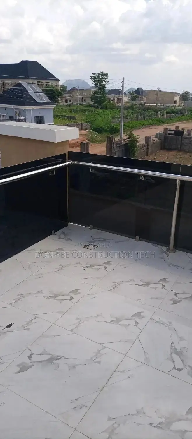 Tinted Frameless Handrail Turkish