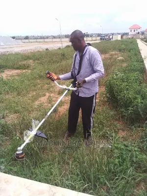 Grass Cutting Machines