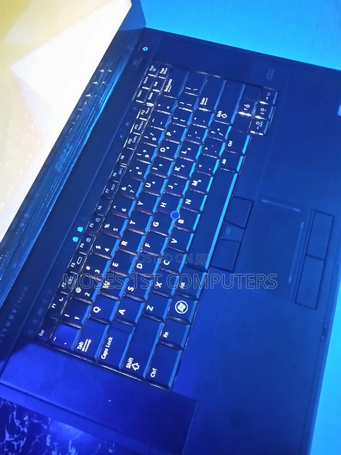 New Laptop Dell 8GB Intel Core I5 HDD 320GB
