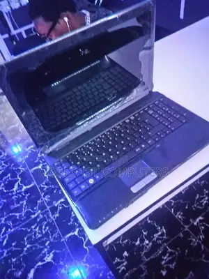 New Laptop Fujitsu 4GB Intel Core I3 SSD 500GB