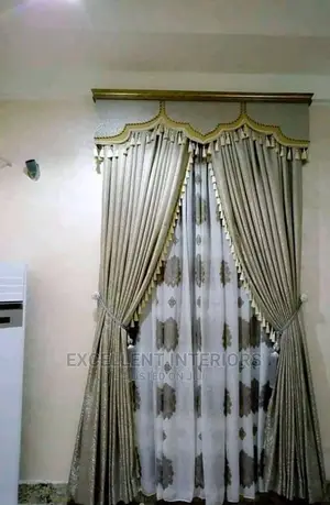 High Quality Curtains With 3D Board Design.