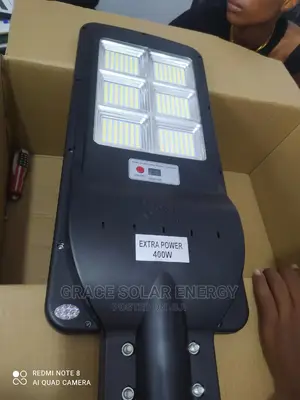 6 Eyes Street Light 200 WATTS