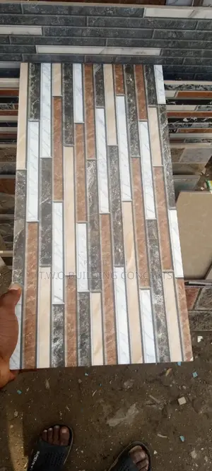 25/50 Outside Wall