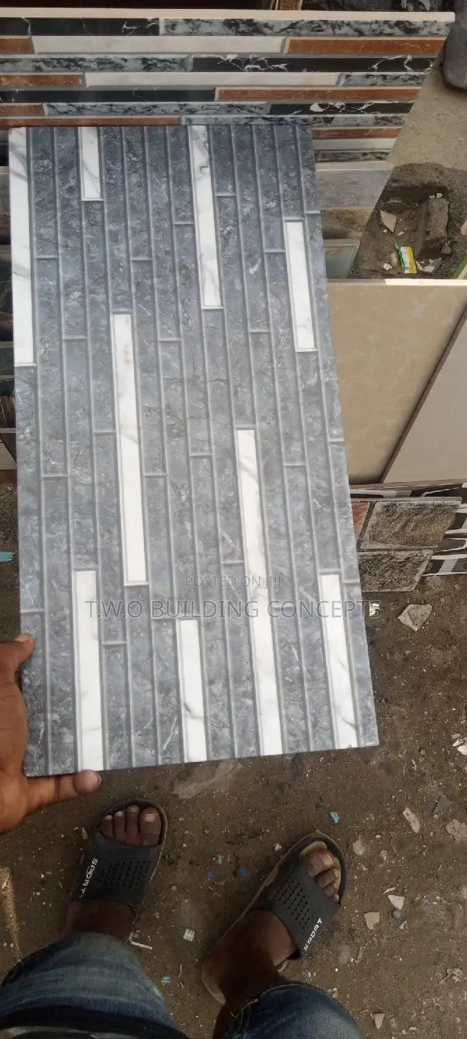 25/50 Outside Wall