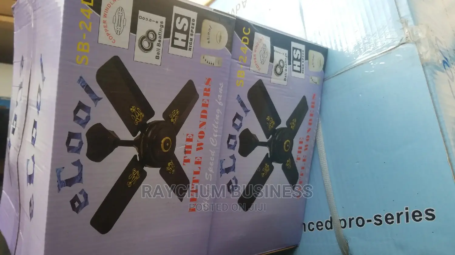 Solar DC/AC Short 4blade Ceiling Fan