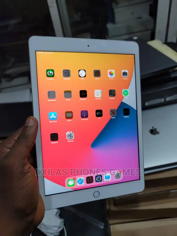 New Apple iPad 10.2 (2020) 32 GB