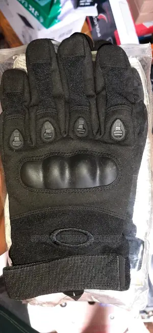 Hand Glove