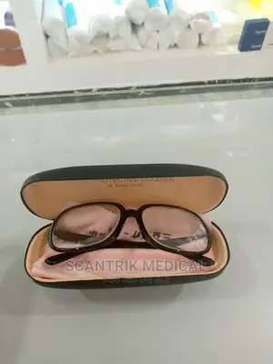 Professional Anti-X Ray Radiation Shielding Lead Glasses/