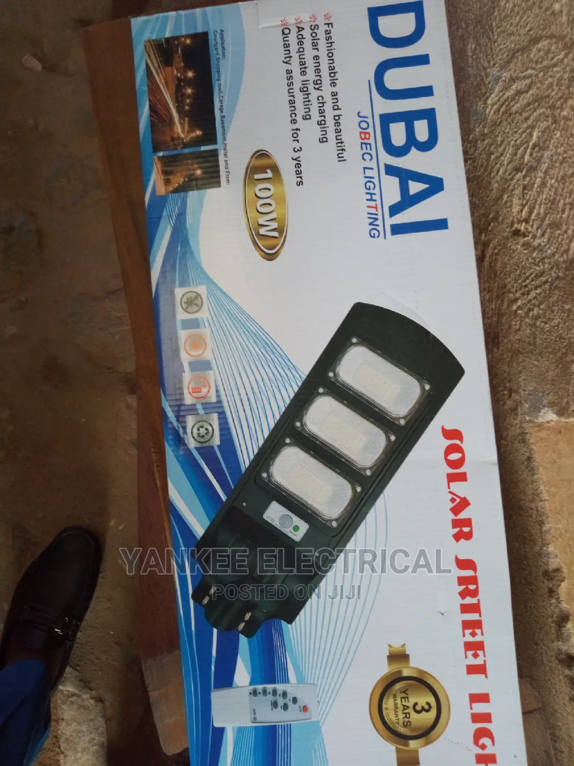Quality 100watts Solar Streetlight