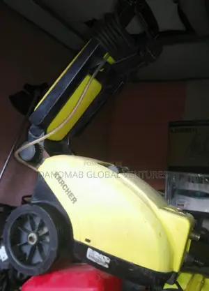 Karcher 725m Heavy-Duty Pressure Washer for Extreme Washings