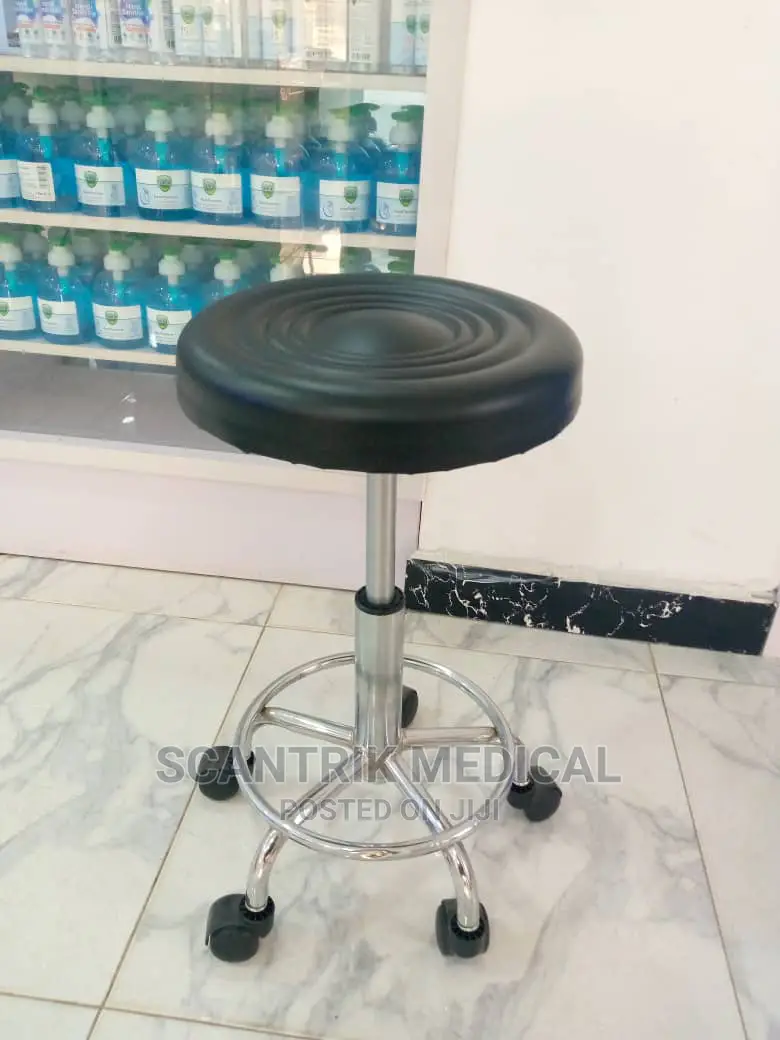 Lab Chairs Stools With Foot Ring