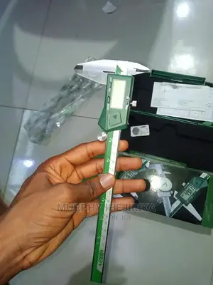 Digital Caliper 200mm