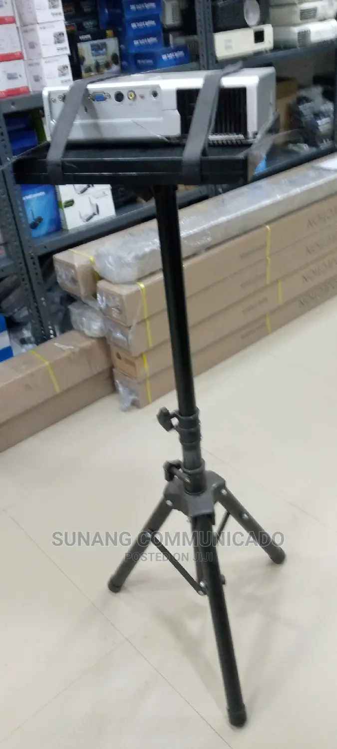 Projector Table