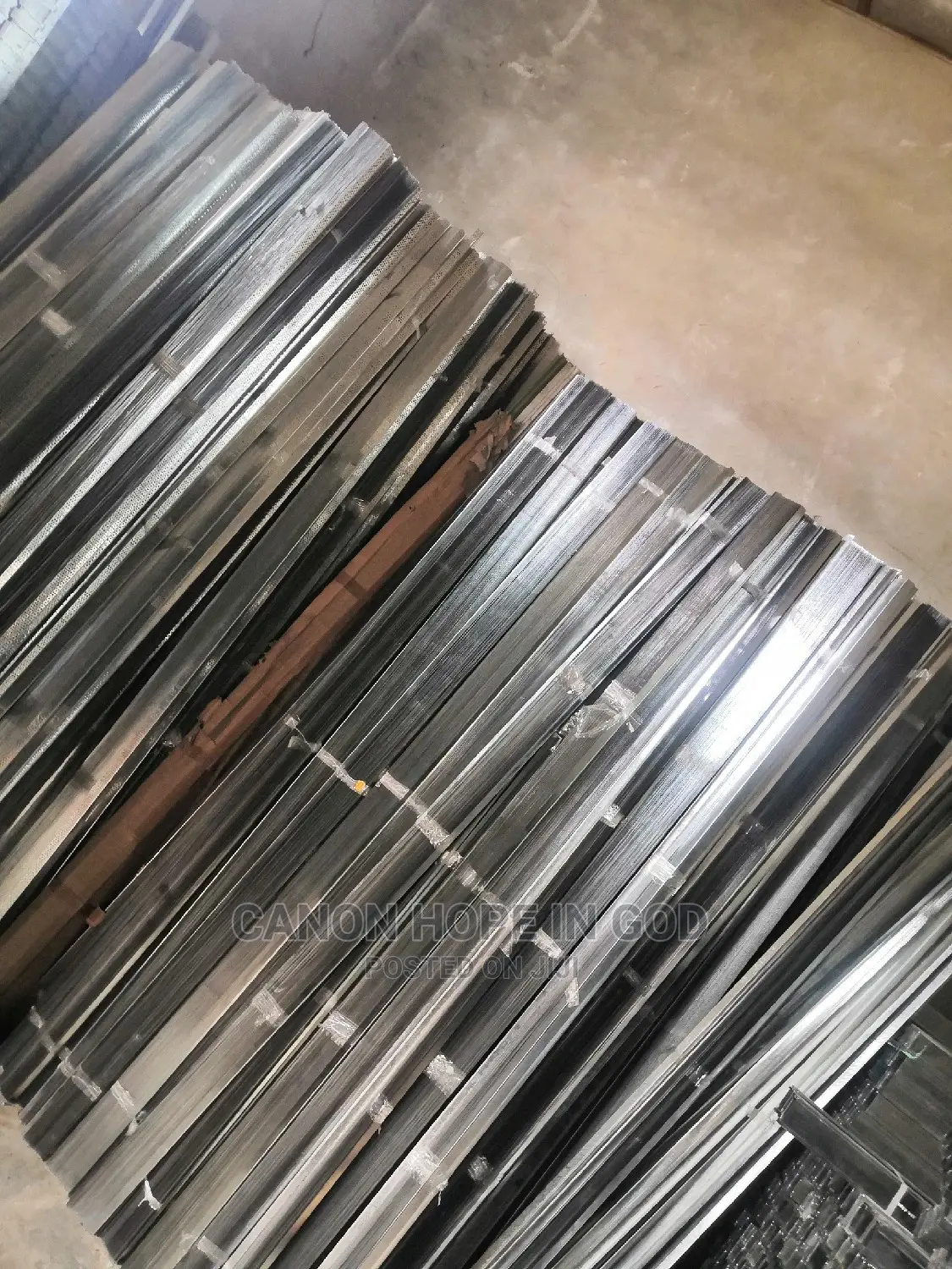 Profiles, Wall Angles, Corner Beads, Hangers, Sturds, Track