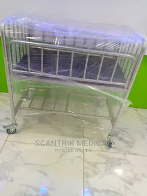 Stainless Steel Multifunction Hospital Nursery