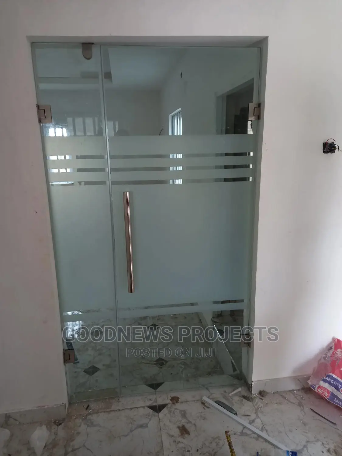 Hinge Glass Door