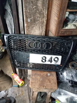 Front Audi A5 2010