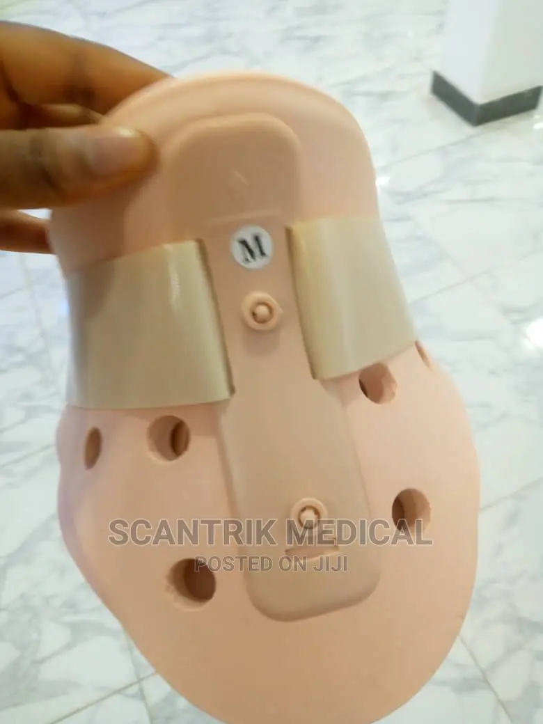 Adjustable Soft Inflatable Cervical Collar