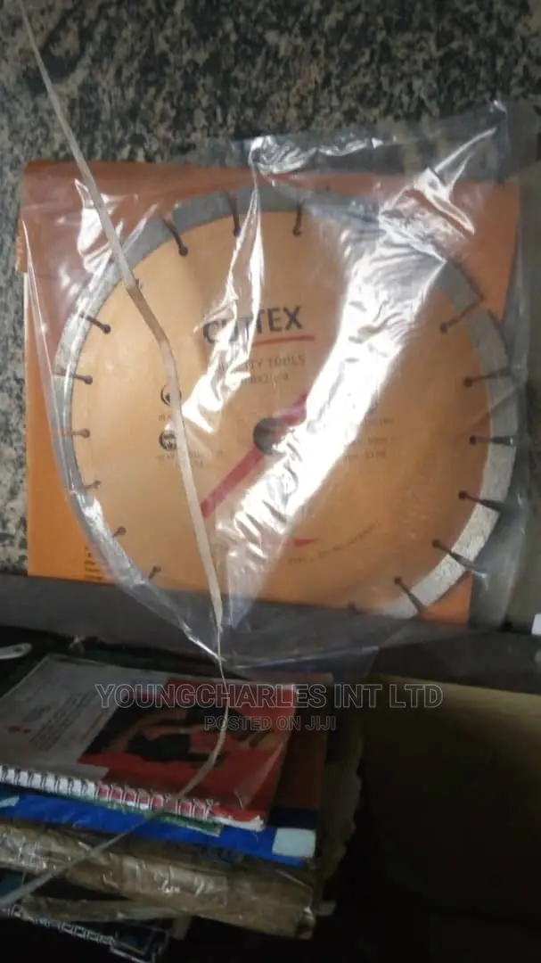 12'' Cuttex Blade.