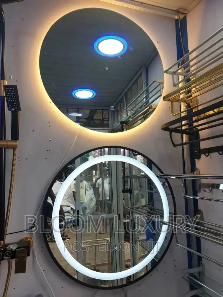 LED Mirror (Three Colors of Light)