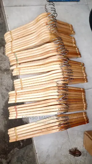 Wooden Hangers For Boutique Or Fashion Clothes Display