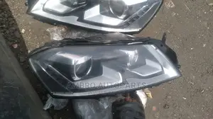 Complete Head Lamp Passat Tsi 2013
